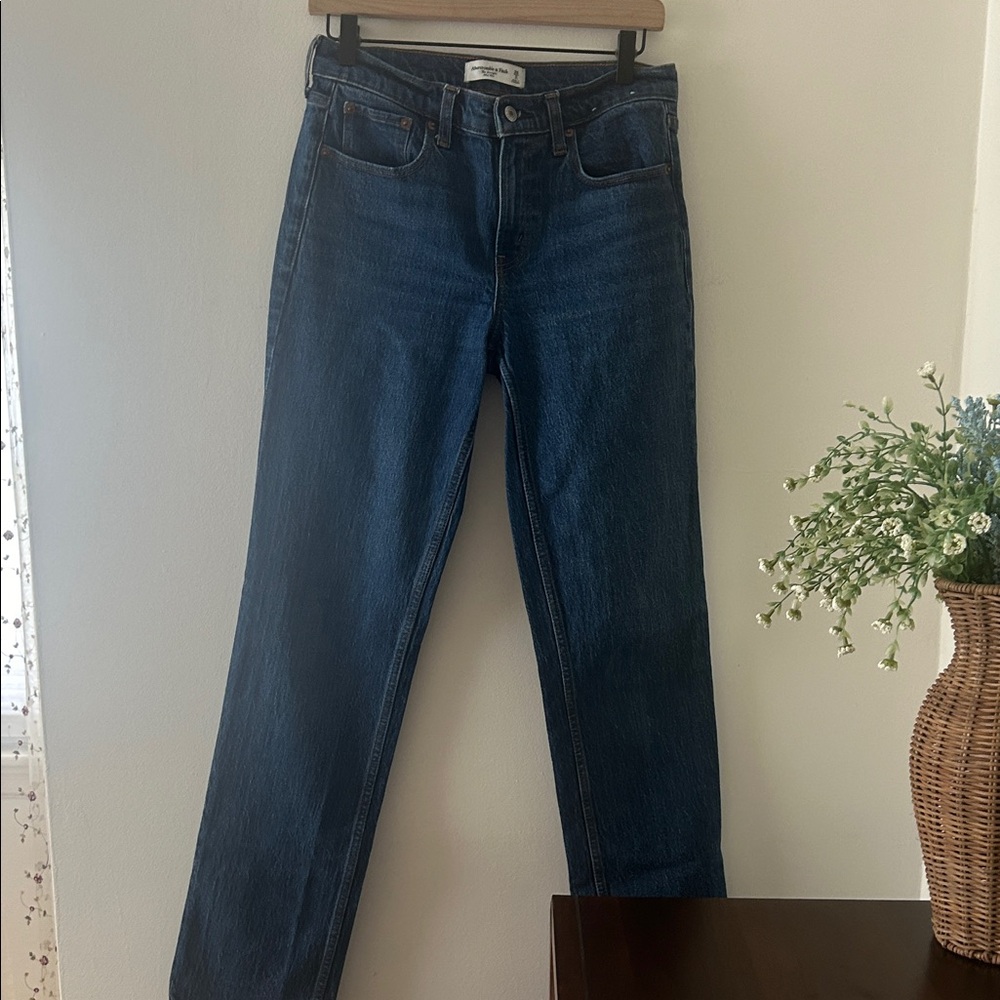 Abercrombie & Fitch Dark Blue Jeans